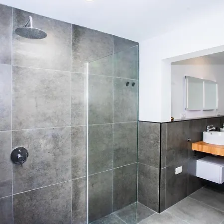 Gorgeous Newly Renovated 4-bedroom Villa! Villa Playa Blanca (Lanzarote)